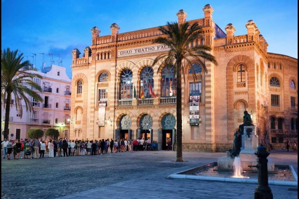Apartamento Plaza Viuda Cadice Esterno foto